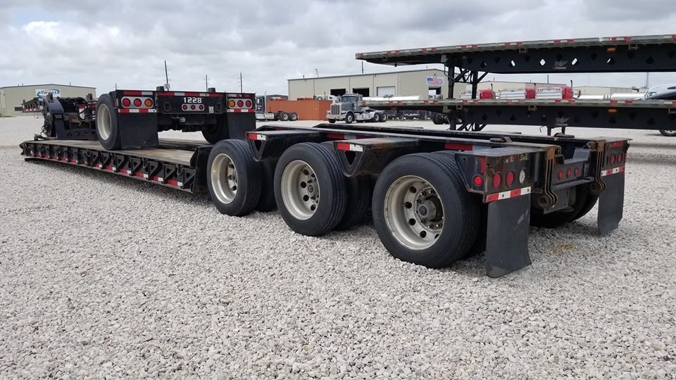 Lowboys – Ballistic Trailer Sales